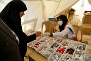 امدادگران هلال احمر گلستان‌ به زائران اربعین خدمت‌رسانی می‌کنند