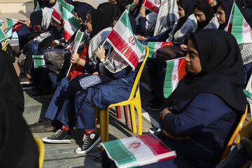 آیین نواختن زنگ بازگشایی مدارس استان خوزستان