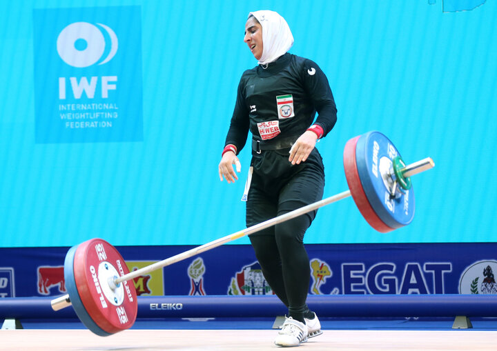 مسابقات جهانی وزنه‌برداری ‌زنان/ مجموع 195 کیلوگرم برای «سیده الهام حسینی»