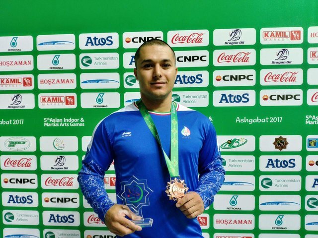 ویدئوچک وزنه‌بردار ایران را به مدال نقره جهان رساند