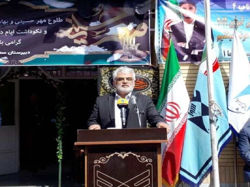 رئیس دانشگاه آزاد: بیگانگان می خواهند در تربیت جوانان ما شریک شوند