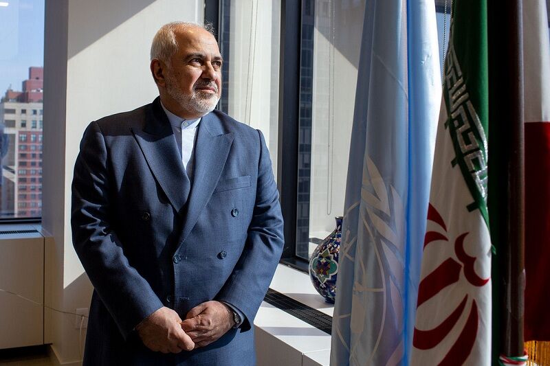 ظريف : ايران لن تخضع لضغوط حكومة ترامب ظريف : ايران لن تخضع لضغوط حكومة ترامب
