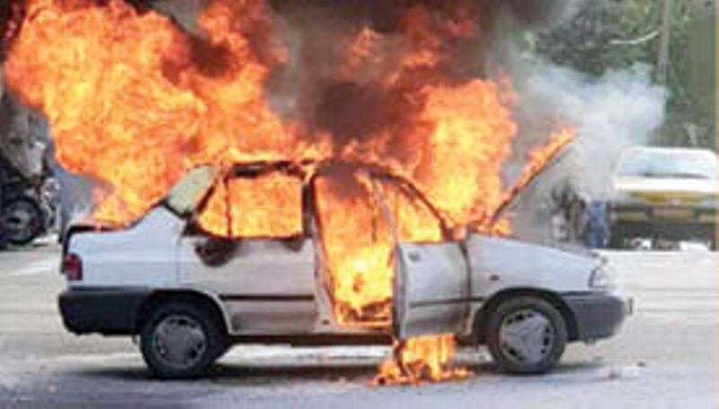واژگونی و آتش گرفتن پراید در شوش پنج مصدوم داشت