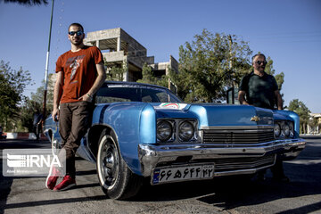 Classic Cars Rally Tour in Iran's Semnan