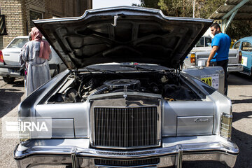 Classic Cars Rally Tour in Iran's Semnan