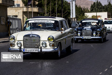 Classic Cars Rally Tour in Iran's Semnan