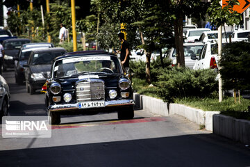 Classic Cars Rally Tour in Iran's Semnan