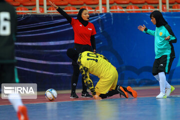 Women play futsal Iran premier league