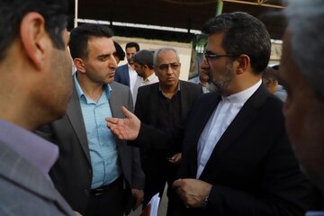 بازدید معاون هماهنگی امور اقتصادی وزارت کشور از طرح های مترو و فاضلاب اهواز