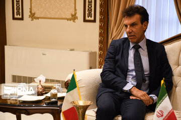 Isfahan Governor meets with Italian Ambassador