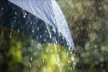 بارش‌های رگباری و وزش باد در زنجان شدت می‌گیرد