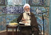 ملت انقلابی ایران اسلامی همواره خود را از صف اشرار جدا می‌دانند