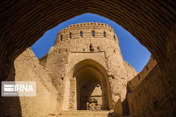 Meybod Narin Castle