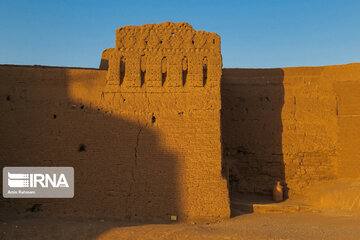 Meybod Narin Castle