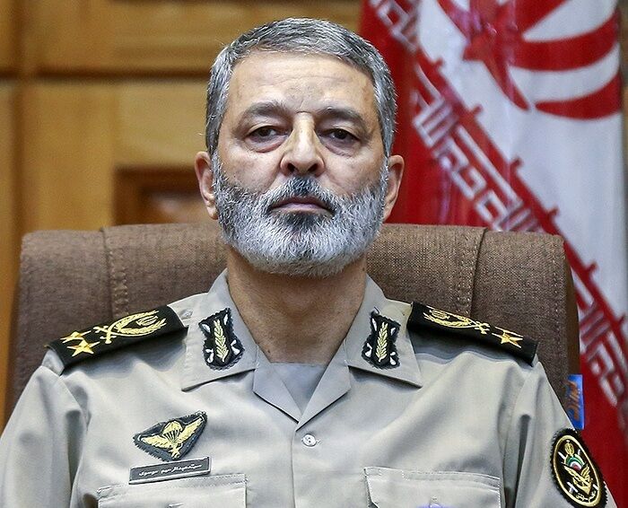 قائد الجيش : سنردّ بقوة على أي تهديد وبأي مستوى كان قائد الجيش : سنردّ بقوة على أي تهديد وبأي مستوى كان