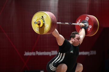 شوک به وزنه‌برداری ایران؛ «علی حسینی» المپیک ۲۰۲۰ را از دست داد