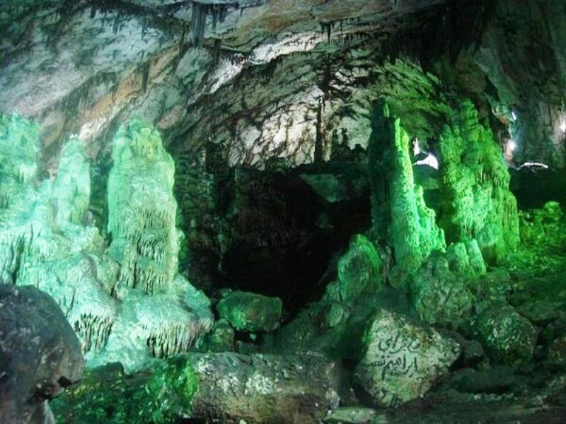 غارآهکی دربند مهدیشهر، بزرگترین غار میراث دوره سوم زمین‌شناسی - ایرنا