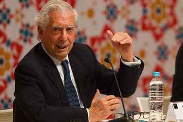 «ماریو بارگاس یوسا»؛ آشکارکننده سیمای هولناک دیکتاتوری و بیماری‌های سیاسی