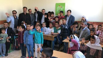 گزارش تصویری از افتتاح مدرسه خیر ساز روستای سبزه خانی دلفان