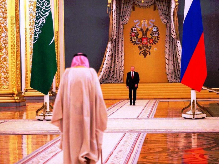 پادشاه عربستان برای انتقال پوتین به اتاق جلسات از خودرو برقی کمک گرفت