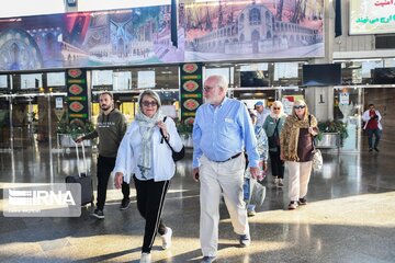 Golden Eagle tourist train in Isfahan