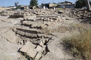 قبرستان متروکه