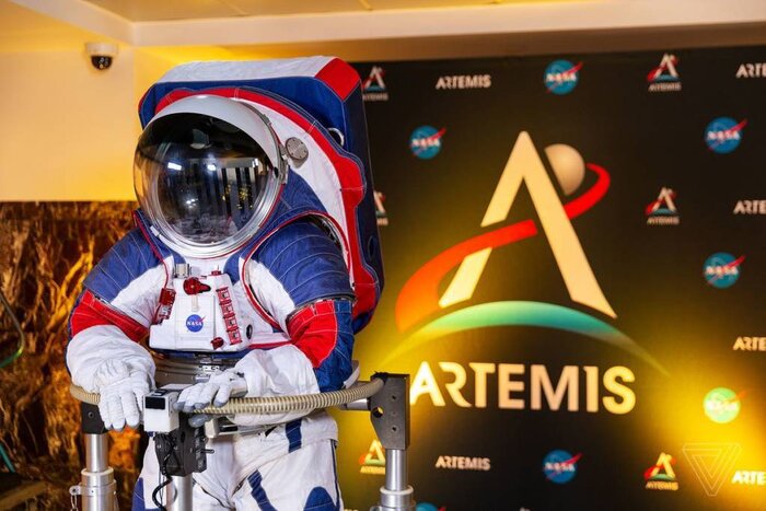 رونمایی از نسل جدید لباس‌های فضایی ناسا