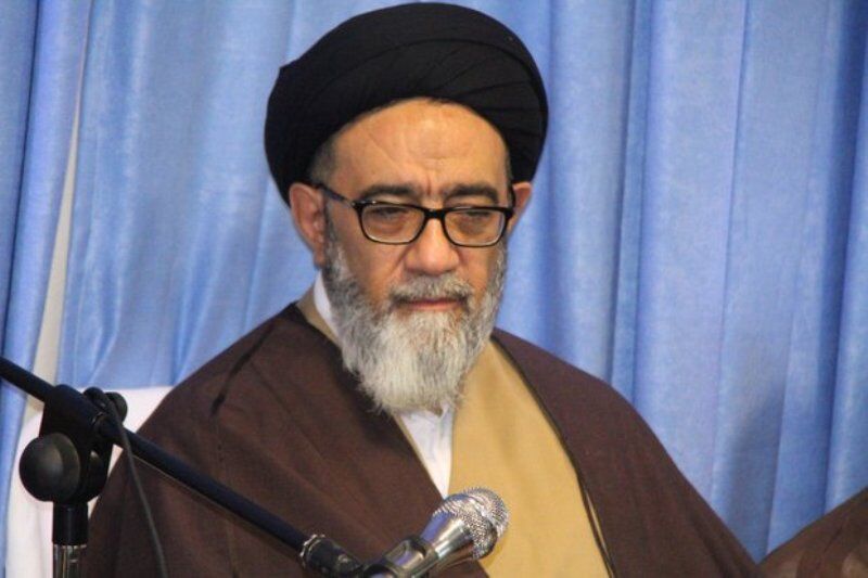 امام جمعه تبریز: قرآن در سیره امام رضا (ع) جایگاه ویژه ای داشت