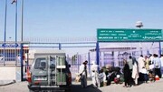 Iran hands over 123 illegal immigrants to Pakistan