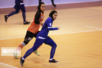 Women play futsal at Iran premier league