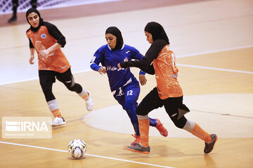 Women play futsal at Iran premier league