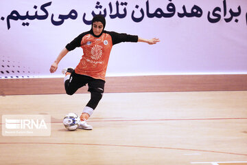 Women play futsal at Iran premier league