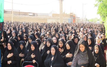 آیین عزاداری کاروان پیاده روی ازگتوند تا قدمگاه شاه خراسان