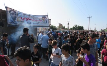 آیین عزاداری کاروان پیاده روی ازگتوند تا قدمگاه شاه خراسان