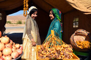جشنی با طعم پاییز؛ خاوران فارس میزبان جشنواره «انار و خرما»