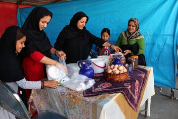 جشنواره انار میوه بهشتی در روستای محمدآباد ورامین برپا شد