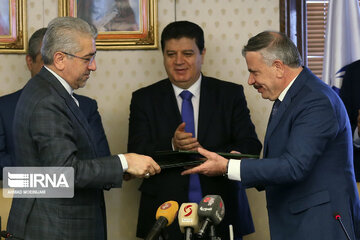 Iran-Syria sign MoU