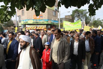 حضور پرشور مردم سمنان در راهپیمایی 13 آبان