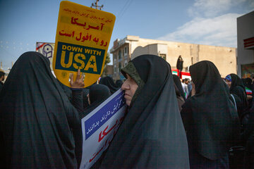 مراسم راهپیمایی ۱۳ آبان در شهر کرمانشاه