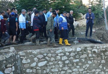 حضور استاندار مازندران از مناطق سیلزده شرق استان در شهرستان گلوگاه