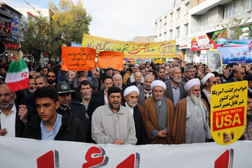 راهپیمایی 13 آبان در زنجان