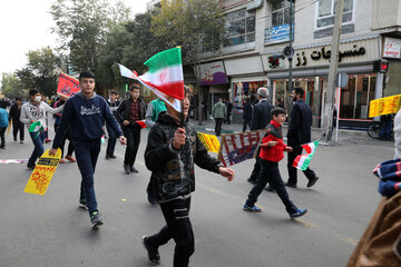 راهپیمایی 13 آبان در زنجان