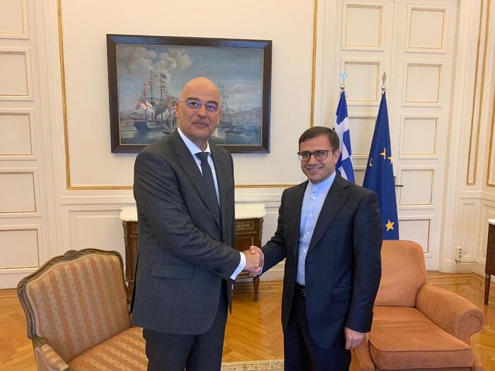 وزیر خارجه یونان: همراه با اتحادیه اروپا خواستار حفظ برجام هستیم