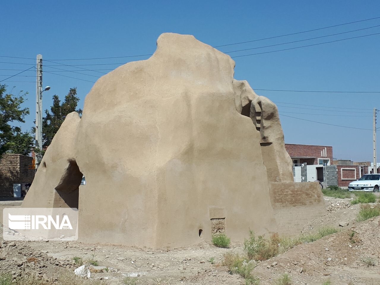 گنبد خشتی دامغان مرمت شد