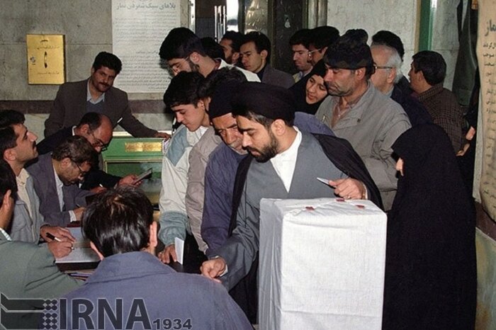 تهران- ایرنا- نیروهای راست سیاسی هر چند طی دهه‌های پس از انقلاب با...