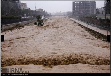 مدیریت بحران فارس نسبت به جاری شدن سیل هشدار داد