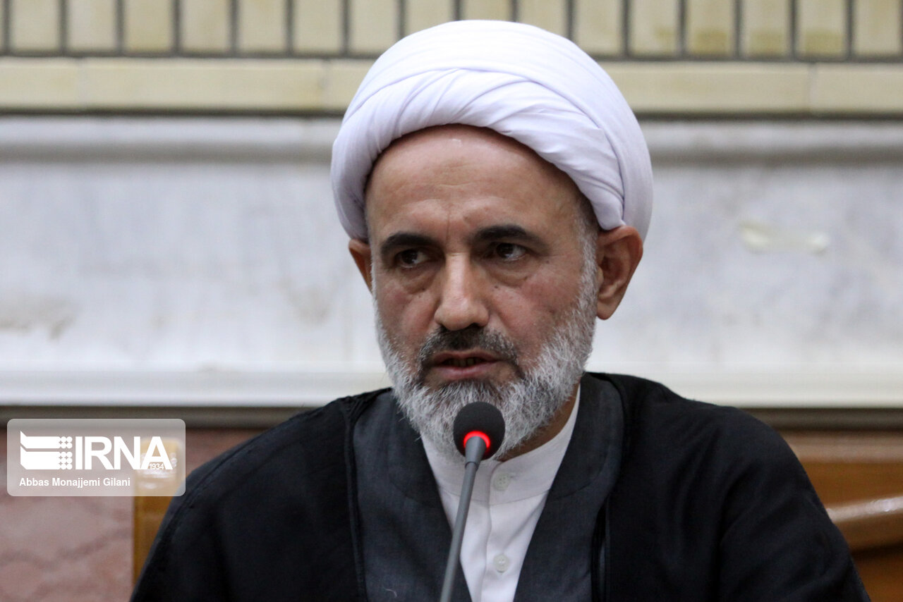 نماینده مجلس خبرگان رهبری: اهانت به دیگران مغایر با اخلاق اسلامی است