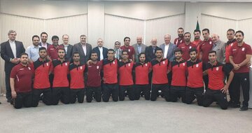 تقدیر سرکنسول ایران در دبی از تیم ملی فوتبال ساحلی