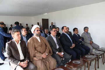 گزارش تصویری **** افتتاح نخستین مجتمع کشت گلخانه‌ای بدون خاک کشور با حضور معاون پارلمانی رییس‌جمهوری در مهریز