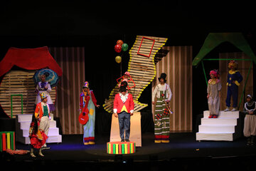 هیات داوران سه بخش بیست و هفتمین جشنواره بین‌المللی تئاتر کودک و نوجوان معرفی شدند